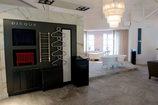 Bespoke Chandelier Victoria + Albert Baths (London - Chelsea Harbour) 1